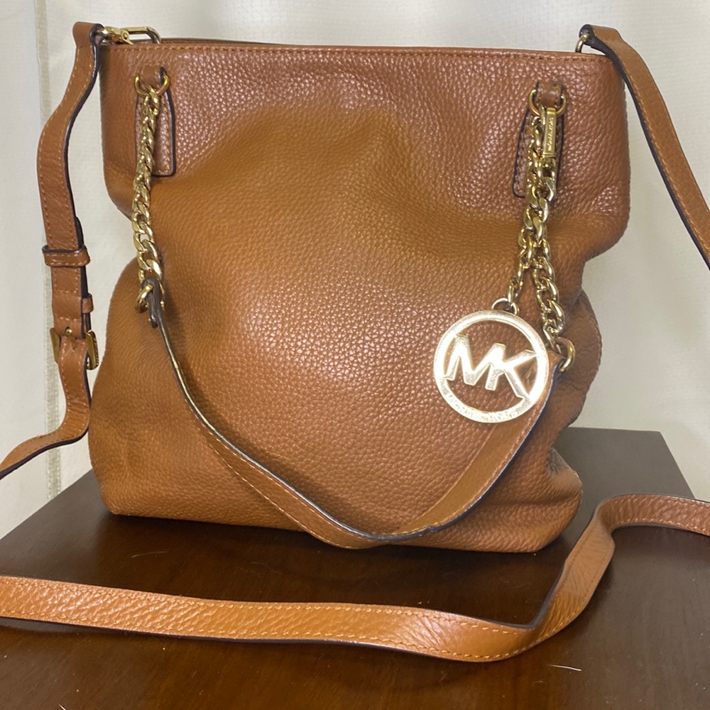 Camel brown Michael Kors versatile wear bag